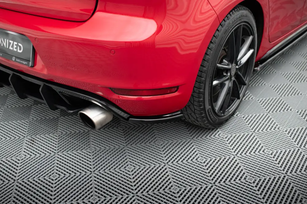 Maxton Design boční difuzory pod zadní nárazník pro Volkswagen Golf GTI Mk6, černý lesklý plast ABS Vrácení Zdarma